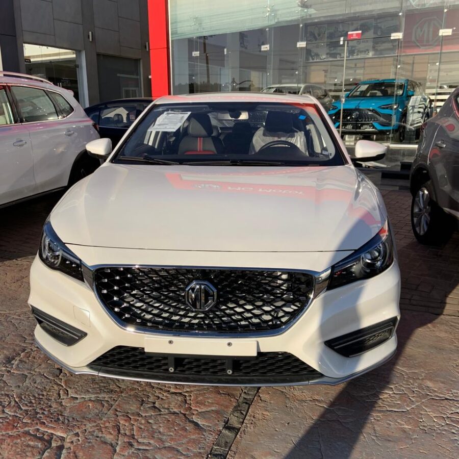 MG 6 - Luxury Red Interior 2025