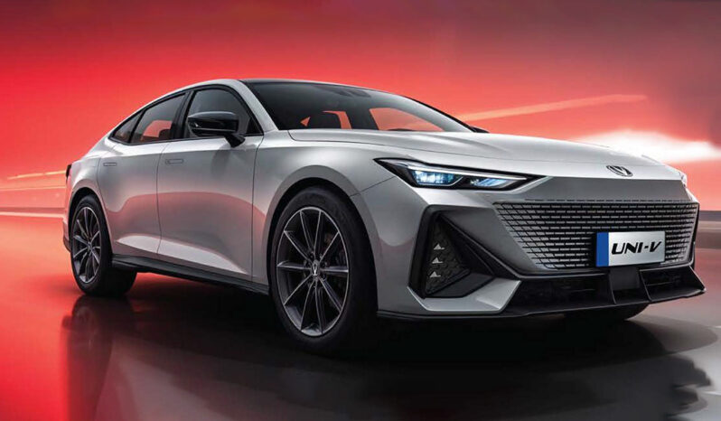 Changan UNI-V — Flagship full