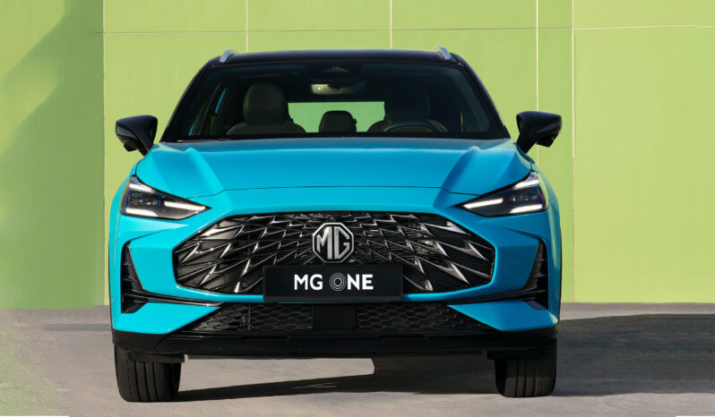 MG ONE — Luxury full