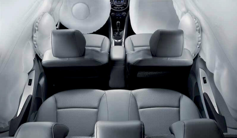 Hyundai Accent RB — GL + Sunroof full
