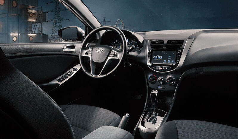 Hyundai Accent RB — GL + Sunroof full