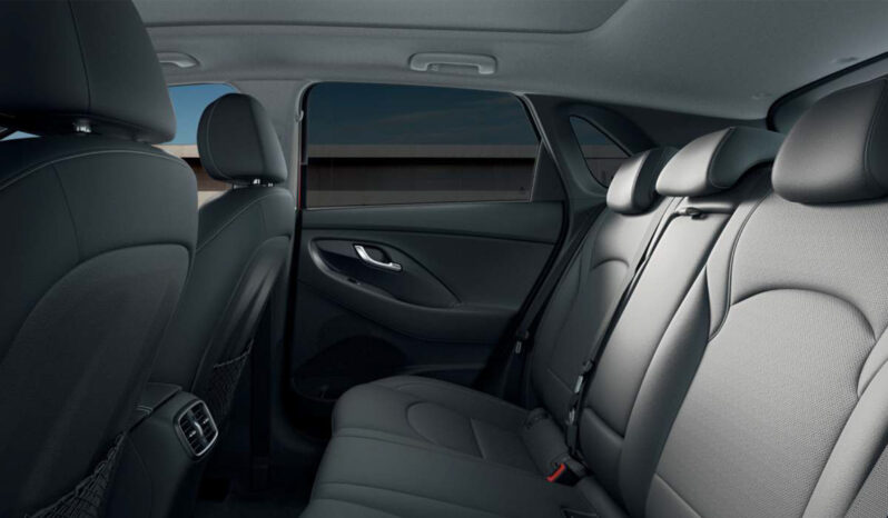 Hyundai i30 Hatchback — Blaze full